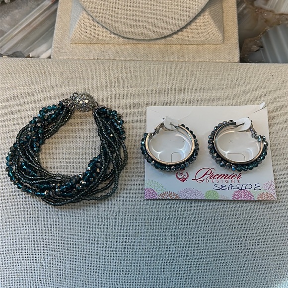 Premier Designs Seaside Necklace Set - Picture 2 of 8